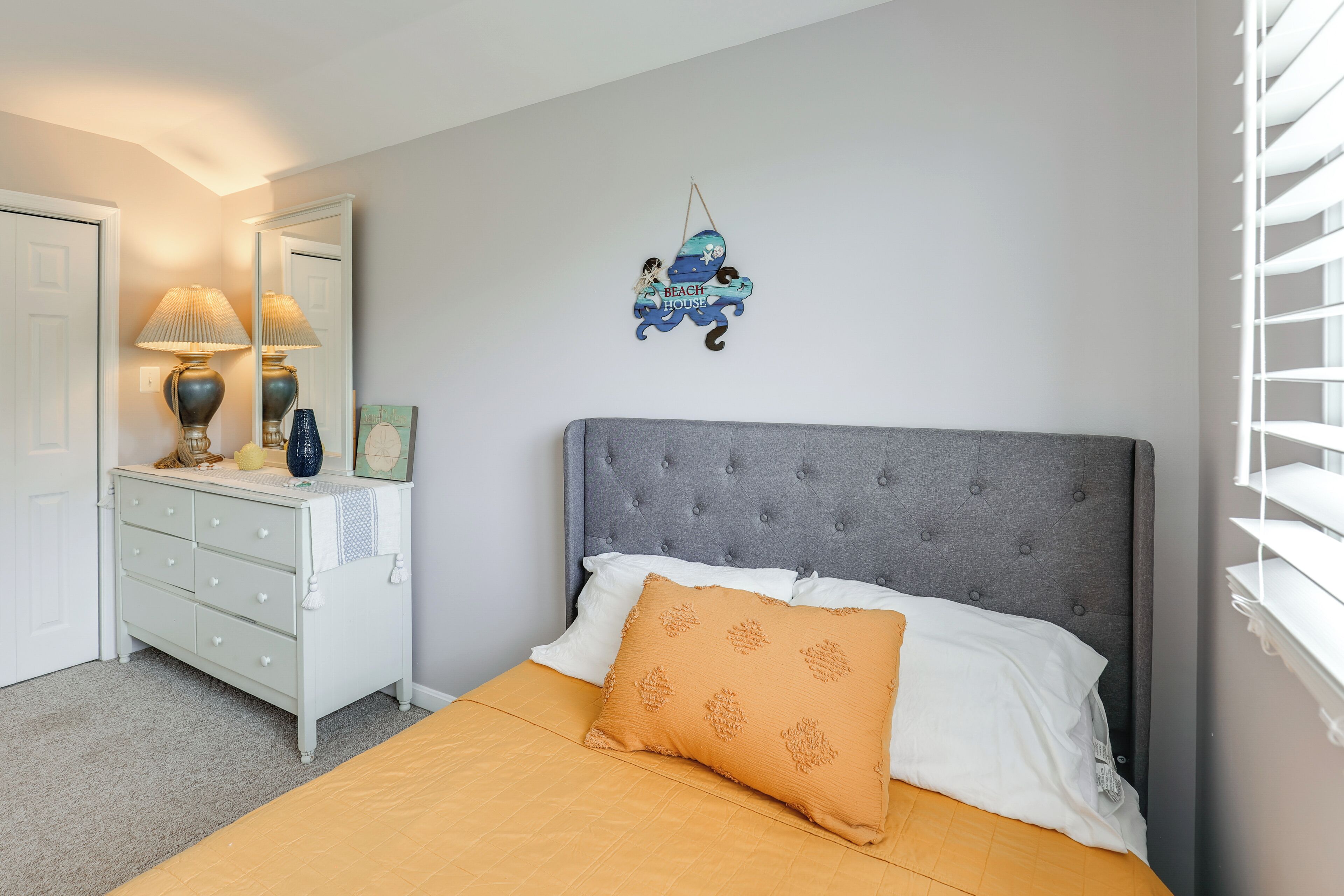 Cottage (2 Bedrooms) | Interior