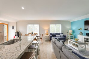 Cottage (2 Bedrooms) | Interior