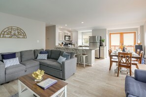 Cottage (2 Bedrooms) | Interior