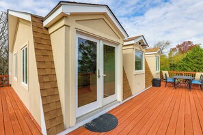 Cottage (2 Bedrooms) | Interior - Chesapeake Bay Views & Private Deck: Cozy Cottage (Stevensville)