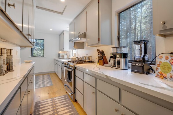 Casa (2 Bedrooms) | Interior