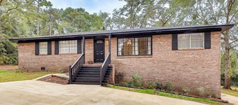 Great for Families! Remodeled Jackson Home
