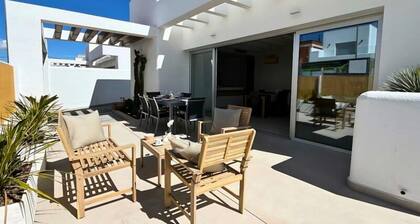 Villa in San Fulgencio With Private Pool