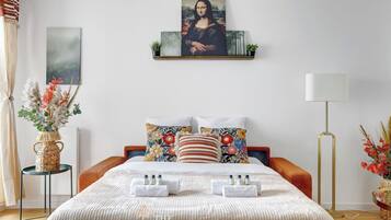 熨斗/熨衫板、可攜式嬰兒床、Wi-Fi、床單