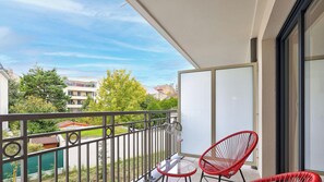 Property grounds - Appartement avec balcon – Proche de l’Hippodrome (Suresnes)
