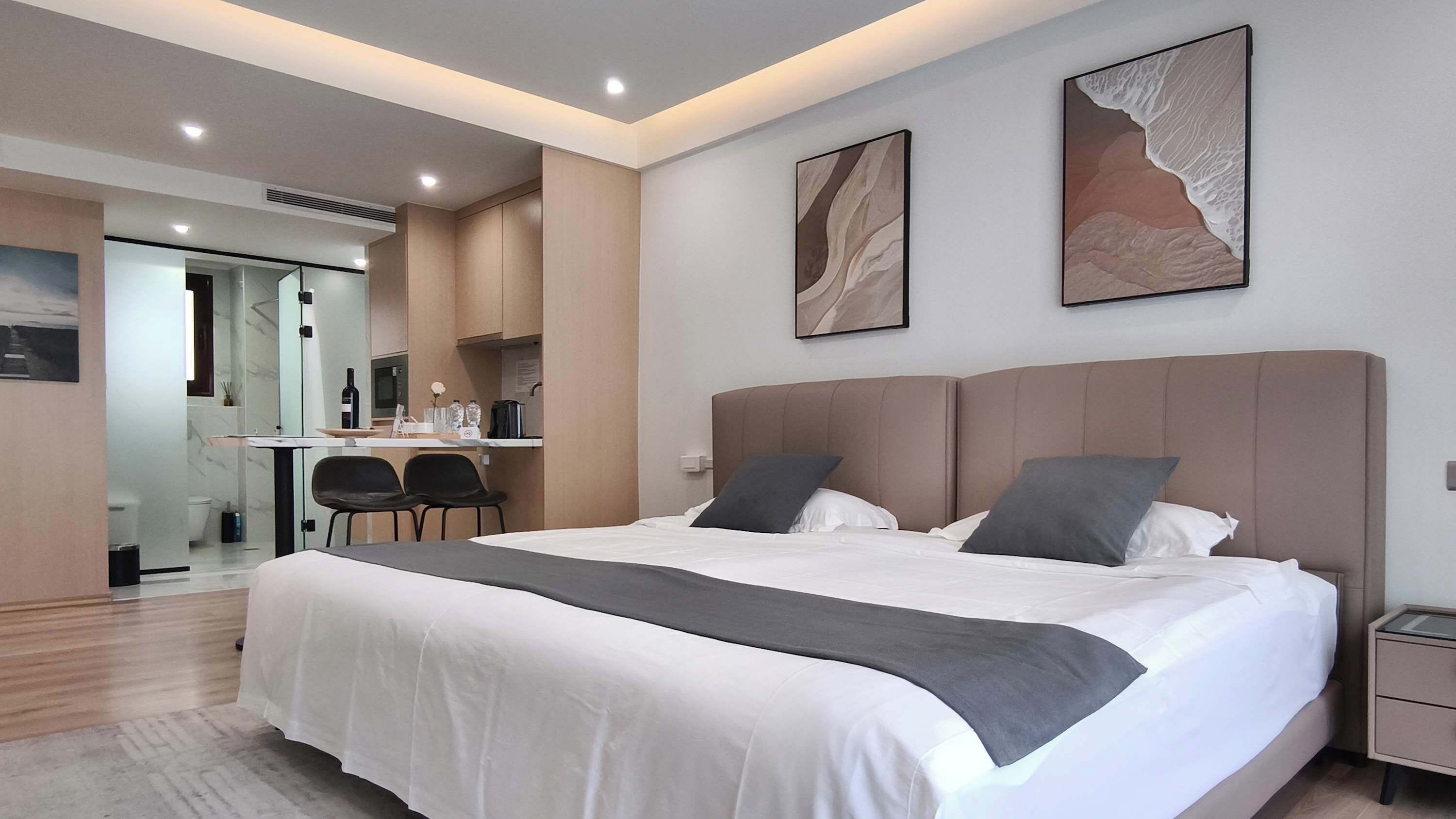 2 Schlafzimmer, Schreibtisch, WLAN, Bettwäsche