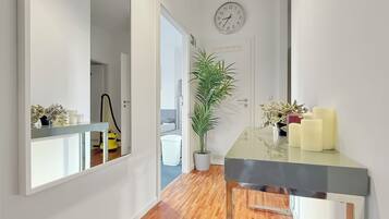 Dusche, Haartrockner, Bidet, Handtücher