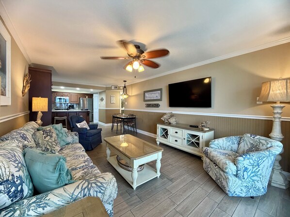 Living area - Pelican Walk 109 - Beachfront Bliss and Poolside! (Panama City Beach)