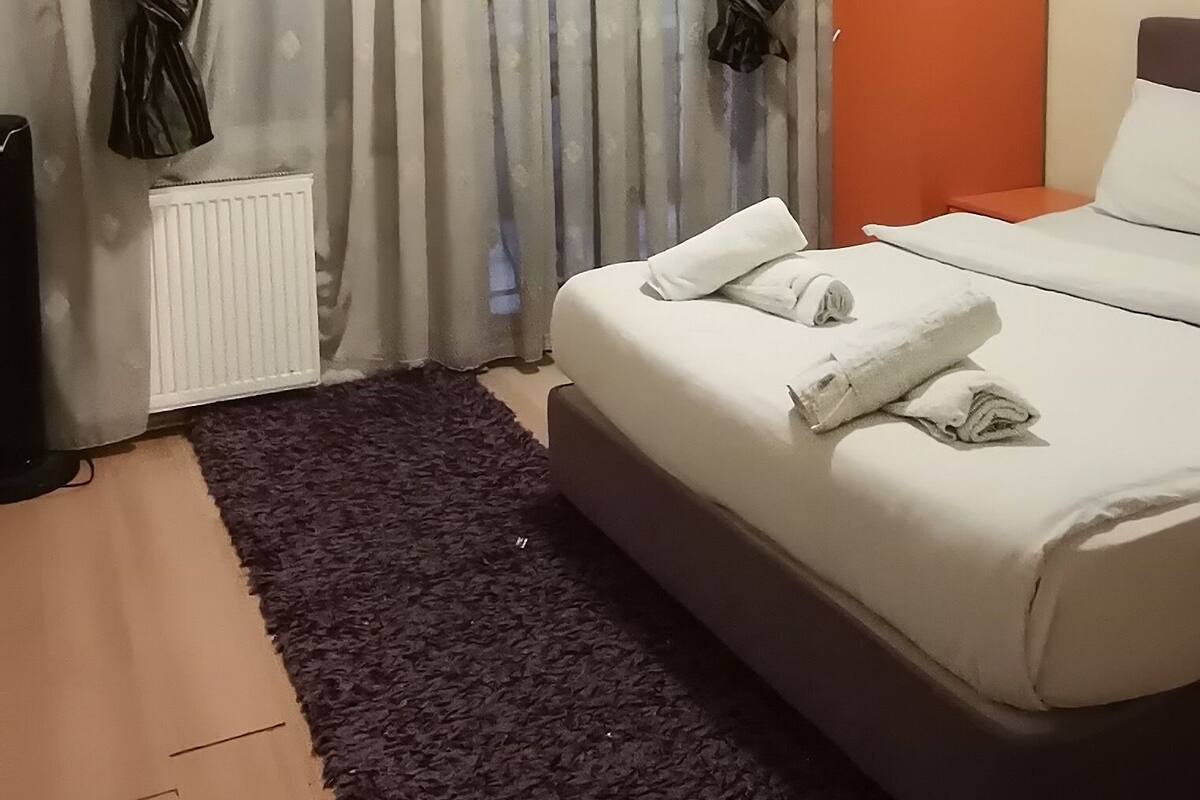 Basic-Doppelzimmer, Balkon | Kostenloses WLAN