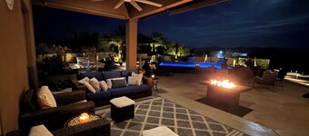 A Desert Oasis w/ 4 Peaks Mountain Views!