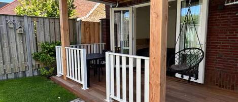 Apartment | Speisen im Freien