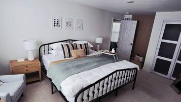 1 bedroom, in-room safe, iron/ironing board, WiFi