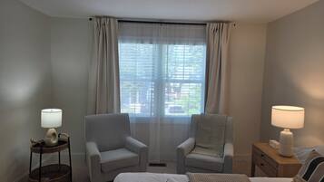 1 Schlafzimmer, Zimmersafe, Bügeleisen/Bügelbrett, WLAN