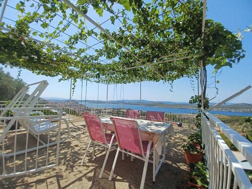 Apartmen Paolo Beautiful Sea View Cozy-  charming Šibenik with AC