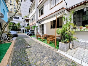 Apartment | Outdoor dining - Loft Ipanema - Praia e Conforto (Rio de Janeiro)