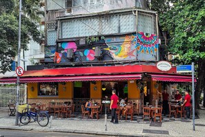 Apartamento | Opções para refeição ao ar livre