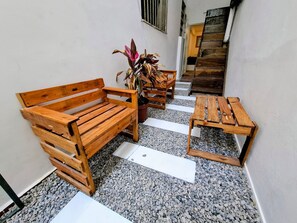 Apartment | Terrace/patio