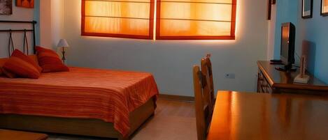 Comfort Studio | Free WiFi, bed sheets