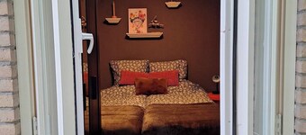 Beautiful forest cottage with private garden. Walking distance NP Hoge Veluwe