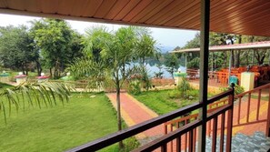 Garden view - OMKAR AGRO TOURISM AND RESORT (Mahabaleshwar)