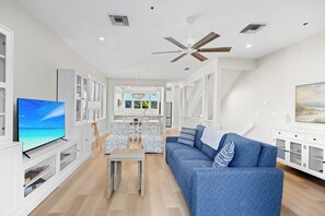 TV - Cedars East 2BR Condo – Unit #611 by RVA (Longboat Key)