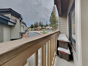 Condo, 2 Bedrooms | Property grounds - Slopeside Condo with Fireplace (Mammoth Lakes)