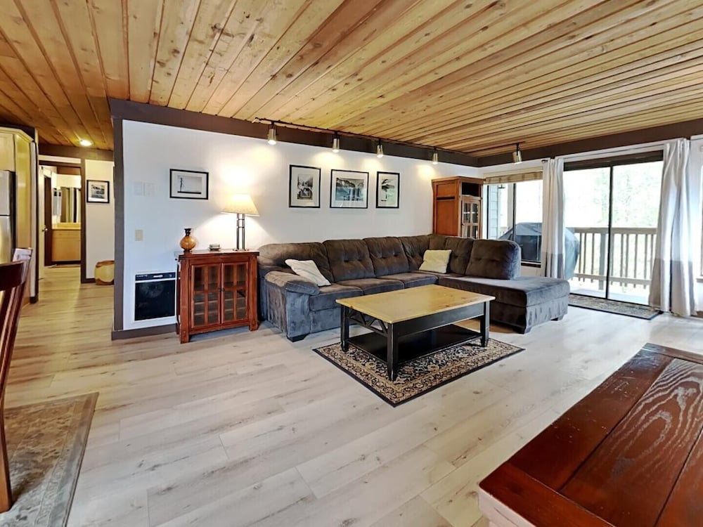 Snowbird Condominiums by null