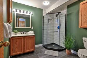 Condo, 2 Bedrooms | Bathroom