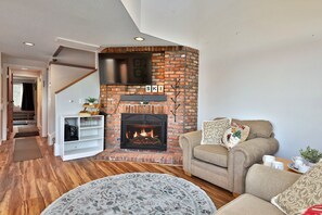 Condo, 2 Bedrooms | Living area - Fall Line Condo A4b 2 Bedroom Condo (Killington)