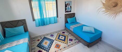 9 bedrooms, internet