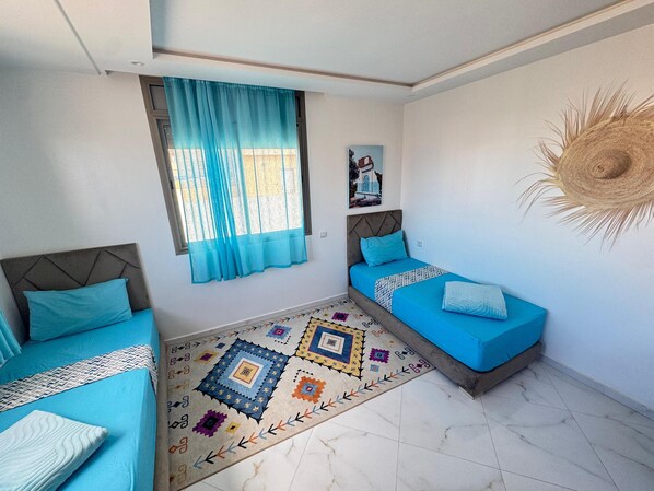 9 عدّة غرف نوم وخدمة الإنترنت