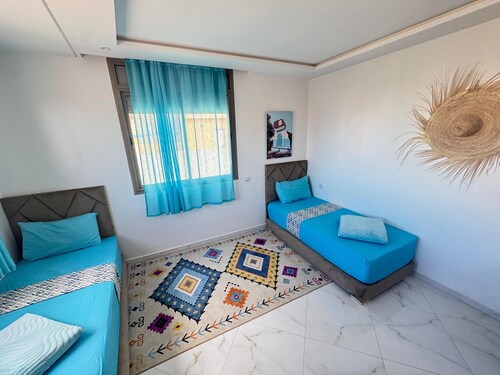 Terrific 9-bedroom bed & breakfast in Imsouane