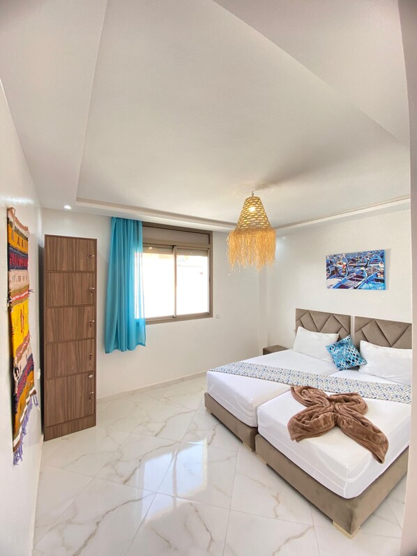 9 bedrooms, internet