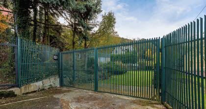 Sarnia 17B Bielsko-Biała | SARNIA HQ Container House | Garden | A/C