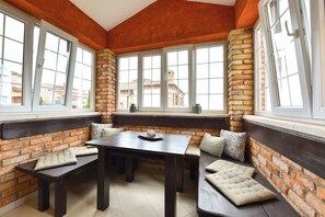 تناول الطعام