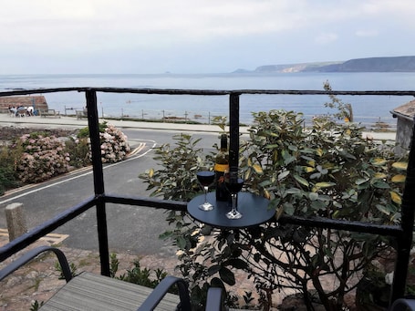 Área da propriedade. Cove Retreat