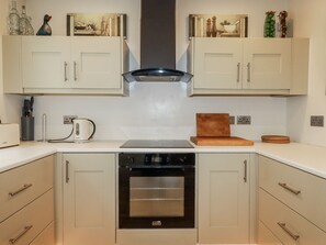 Lavavajillas y utensilios de cocina