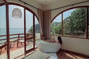 Room - Ocean Bliss by Sugar Coliving (Matara)