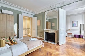 2 slaapkamers, een strijkplank/strijkijzer, wifi, beddengoed