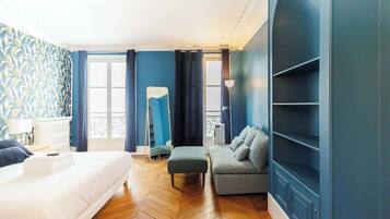 4 chambres, fer et planche Ă repasser, Wi-Fi, draps fournis