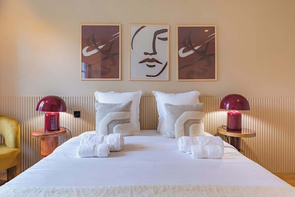 Iron/ironing board, WiFi, bed sheets - LX11 Beaumarchais 4G (Paris)