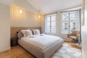 مكواة/لوح كي وواي فاي وملاءات أسرّة