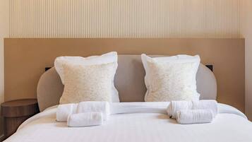 Fer et planche Ă repasser, Wi-Fi, draps fournis