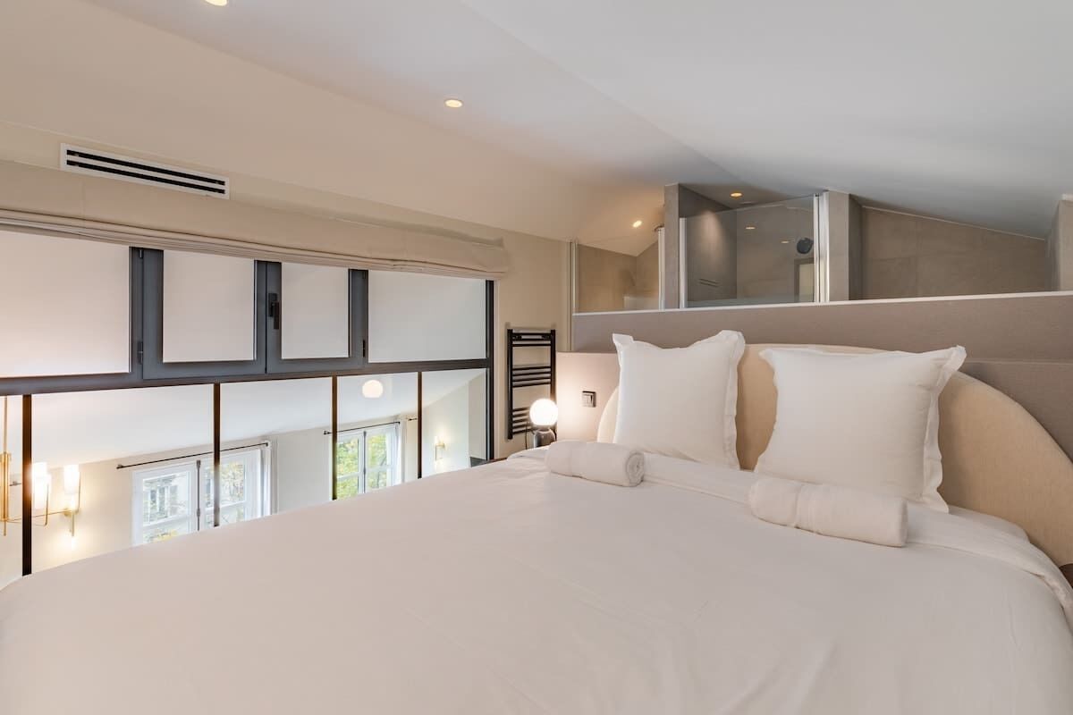 2 soverom, strykejern/-brett, wi-fi og sengetøy