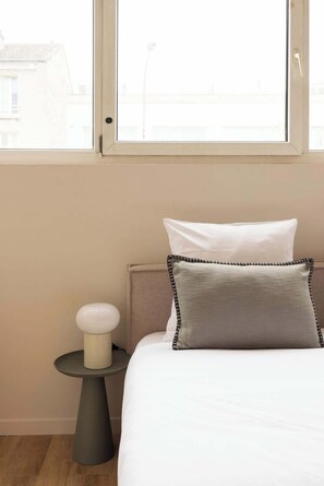 Fer et planche à repasser, Wi-Fi, draps fournis