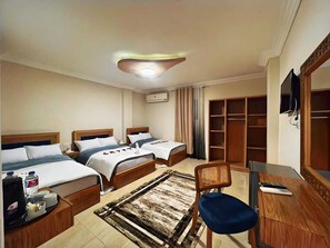 أسرّة بإسفنج يتكيف مع شكل ال�جسم وواي فاي مجانًا