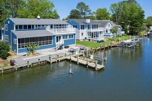 Exterior - Ocean Pines 6BR Canal Front Home (Ocean Pines)