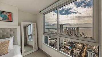 Basic Apartment, Beach View