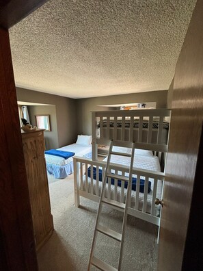2 Schlafzimmer, Bettwäsche