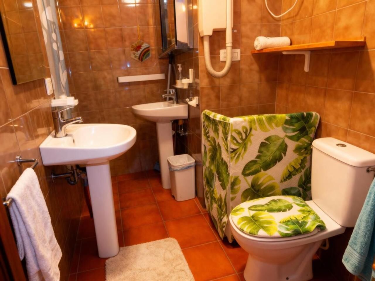 Family Apartment, Multiple Beds | Bathroom